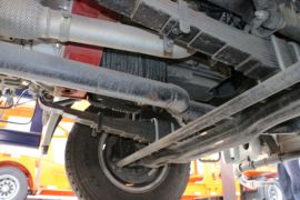 重汽HOWO轻卡底盘&nbsp;洒水车/喷洒车底盘图片