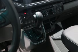 TGE&nbsp;电动封闭厢货驾驶室图片