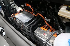 TGE&nbsp;电动封闭厢货底盘图片