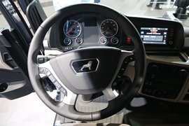 TGL&nbsp;载货车驾驶室                                               图片