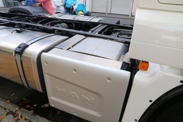 ��(MAN) TGSϵ���ؿ� 460���� 4X2�����(TGS18.460 4x2 LL-U)ͼƬ