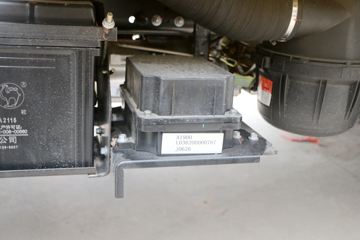 ���� ����TX �Ƽ��� 110���� 3.22��˫�������Ῠ(Һɲ)(BJ1041V9ADA-A1)ͼƬ