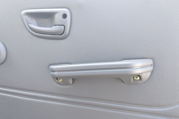 �� T20 ��׼�� 2018�� 1.0L 61���� 2.7�׵�������΢��(SY1020YB4AJ)ͼƬ