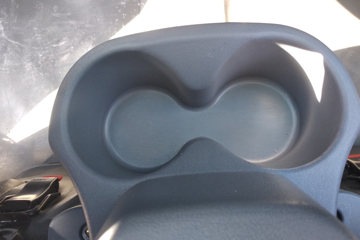 �� T20 ��׼�� 2018�� 1.0L 61���� 2.7�׵�������΢��(SY1020YB4AJ)ͼƬ