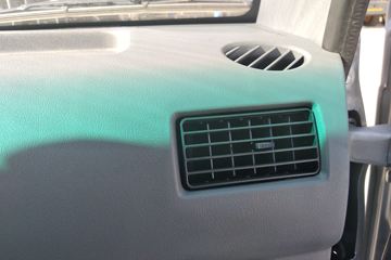 �� T20 ��׼�� 2018�� 1.0L 61���� 2.7�׵�������΢��(SY1020YB4AJ)ͼƬ