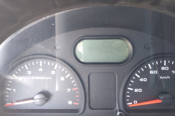 �� T20 ��׼�� 2018�� 1.0L 61���� 2.7�׵�������΢��(SY1020YB4AJ)ͼƬ