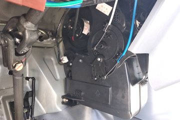 �� T20 ��׼�� 2018�� 1.0L 61���� 2.7�׵�������΢��(SY1020YB4AJ)ͼƬ