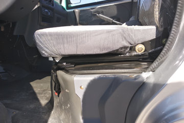 �� T20 ��׼�� 2018�� 1.0L 61���� 2.7�׵�������΢��(SY1020YB4AJ)ͼƬ