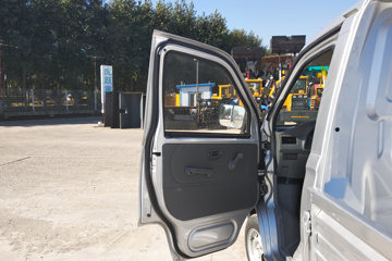 �� T20 ��׼�� 2018�� 1.0L 61���� 2.7�׵�������΢��(SY1020YB4AJ)ͼƬ