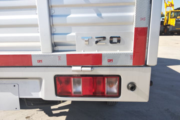 �� T20 ��׼�� 2018�� 1.0L 61���� 2.7�׵�������΢��(SY1020YB4AJ)ͼƬ