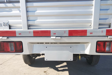 �� T20 ��׼�� 2018�� 1.0L 61���� 2.7�׵�������΢��(SY1020YB4AJ)ͼƬ