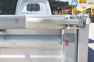 �� T20 ��׼�� 2018�� 1.0L 61���� 2.7�׵�������΢��(SY1020YB4AJ)ͼƬ