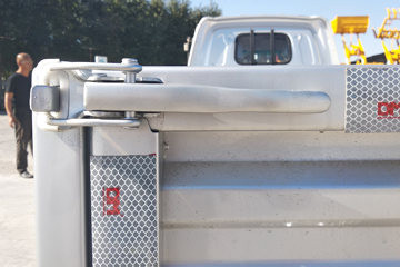 �� T20 ��׼�� 2018�� 1.0L 61���� 2.7�׵�������΢��(SY1020YB4AJ)ͼƬ