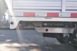 金杯T22&nbsp;载货车底盘                                                图片