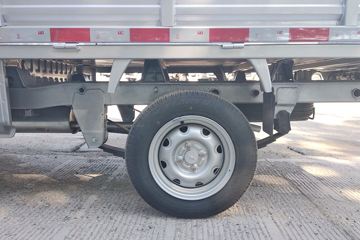 �� T22 1.0L 61���� ���� 2.05��˫������΢��(SY1020LB4AJ)ͼƬ