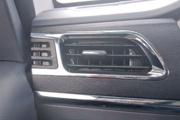 �� T30 1.5L 109���� ���� 2.92�׵�������΢��(SY1022YC6AP)ͼƬ