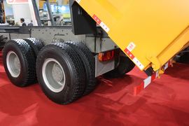 大运&nbsp;自卸车底盘                                                图片