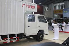 广汽日野 300J系列 125马力 3.3米双排厢式轻卡