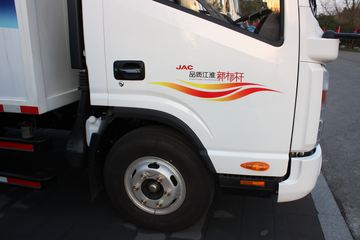 ���� ˧��III 136���� 3.8�׵�����ʽ�ῨͼƬ