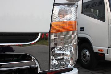 ���� ˧��III 136���� 3.8�׵�����ʽ�ῨͼƬ