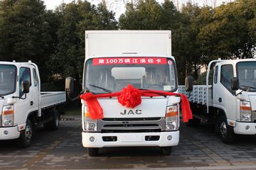 ���� ˧��III 136���� 3.8�׵�����ʽ�ῨͼƬ