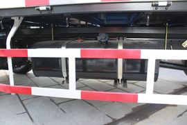 好运&nbsp;载货车底盘                                                图片