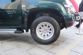 瑞铃&nbsp;皮卡底盘                                                图片