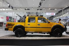 福田 萨普V 越野版 2.8L柴油 双排皮卡