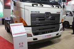 广汽日野 700系列重卡 450马力 6X4 牵引车(高顶)(YC4250SS3EK)