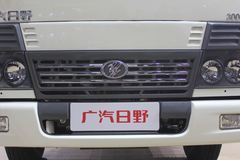 广汽日野 300J系列 125马力 3.3米双排厢式轻卡