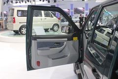2009款广汽吉奥 财运100系列 标准型 2.3L汽油 双排皮卡