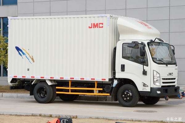 ��ҵ��ѡ�ľ���ϸ�㣺�����Ῠ�ۺ��Ż�5ǧԪ���ɿ���ʵ�ݼ��