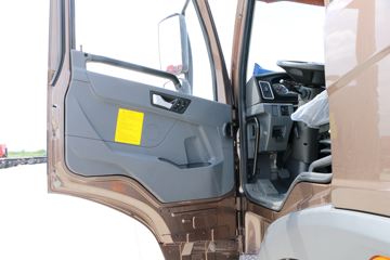 �ൺ��� ��V�ؿ� 290���� 6X2 7.7�ײ�դʽ�ػ���(CA5250CCYP1K2L5T3E5A80-1)ͼƬ