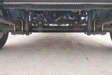 金杯 T50 创富型 1.5L 109马力 汽油 3.4米单排厢式微卡(SY5034XXY-YC6AT)底盘图片
