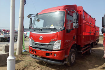 东风柳汽 乘龙L3 160马力 4.2米单排仓栅式轻卡(路路骏华牌)(JQ5040CCY01)