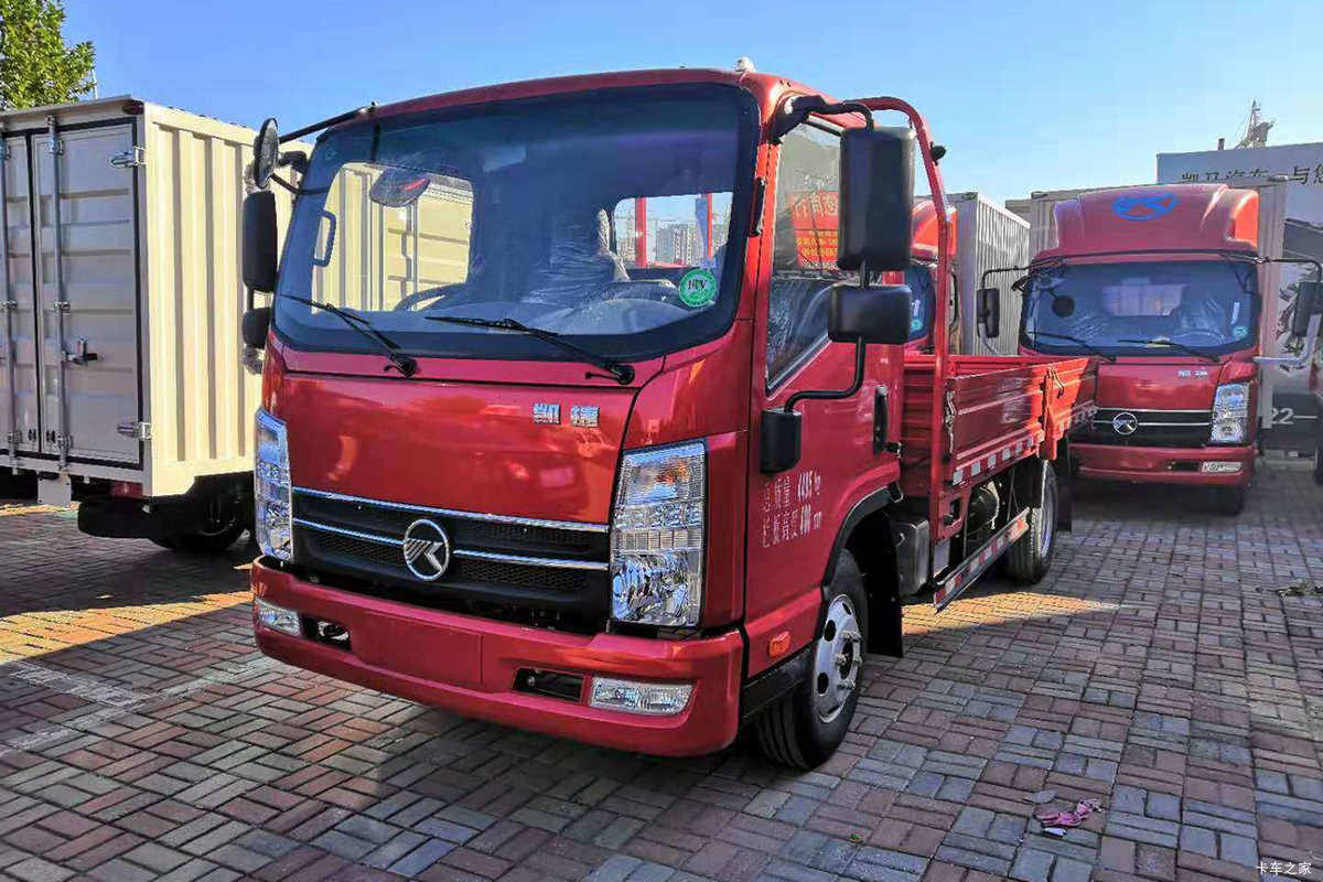 凯马 凯捷M3 116马力 4.2米单排栏板轻卡