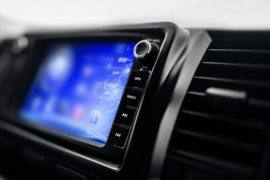 电牛3号&nbsp;电动封闭厢货驾驶室图片