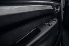 陕西通家 电牛3号 标准型 3.4T 4.9米纯电动封闭厢式货车45.68kWh