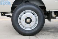 北汽黑豹 H3 1.5L 71马力 柴油 3.7米单排栏板微卡(BJ1030D10HS)
