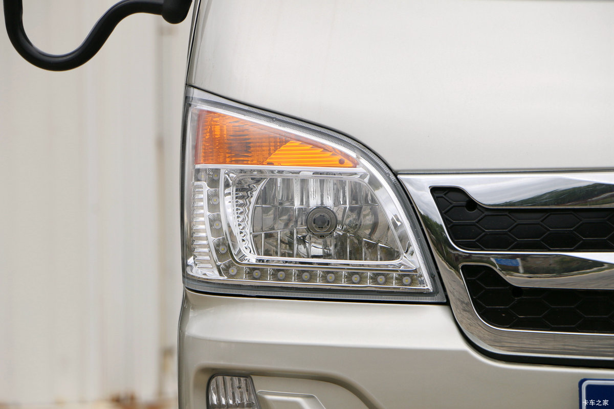 ڱ H3 71  3.1˫΢(BJ1030W10HS)                                                