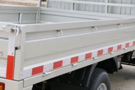 黑豹H3&nbsp;载货车上装                                                图片