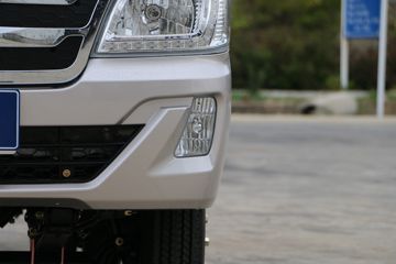 �����ڱ� Q7 1.2L 85���� ���� 3.295�׵�������΢��ͼƬ