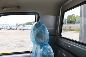 �����ڱ� Q7 1.2L 85���� ���� 3.295�׵�������΢��ͼƬ