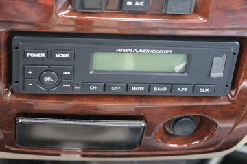 �����ڱ� Q7 1.2L 85���� ���� 3.295�׵�������΢��ͼƬ