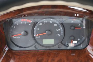 �����ڱ� Q7 1.2L 85���� ���� 3.295�׵�������΢��ͼƬ