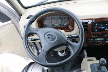 �����ڱ� Q7 1.2L 85���� ���� 3.295�׵�������΢��ͼƬ