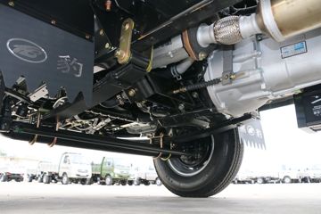 �����ڱ� Q7 1.2L 85���� ���� 3.295�׵�������΢��ͼƬ