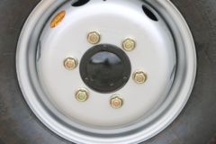 北汽黑豹 Q7 1.2L 85马力 汽油 3.295米单排栏板微卡(BJ1036D30JS)