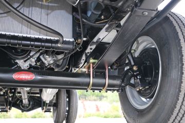 �����ڱ� Q7 1.2L 85���� ���� 3.295�׵�������΢��ͼƬ