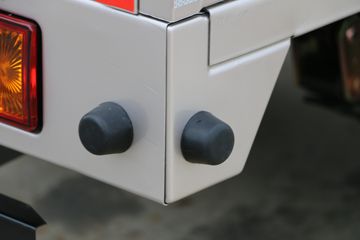 �����ڱ� Q7 1.2L 85���� ���� 3.295�׵�������΢��ͼƬ